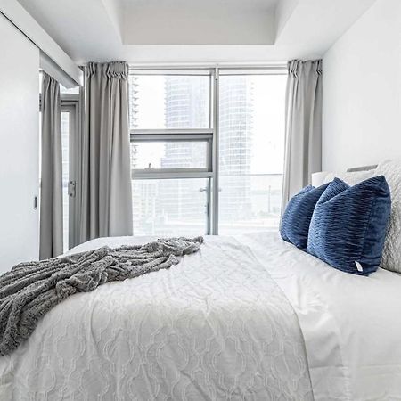 Central Condo In The Heart Of Toronto Buitenkant foto